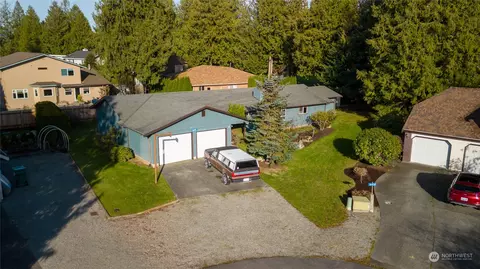 16445 Putter Cir, Burlington, WA 98233