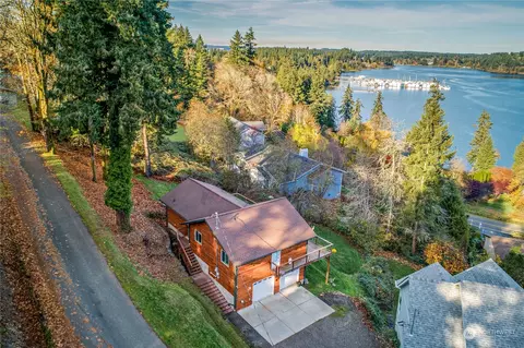 3736 NW Cartier Dr, Bremerton, WA 98312