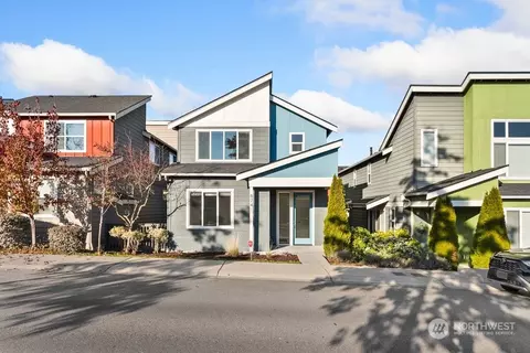 874 SW 97th St, Seattle, WA 98106