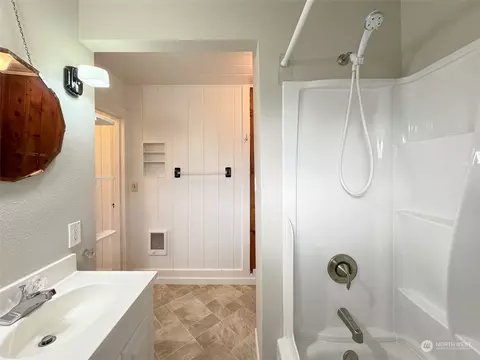 251 W Spruce St, Sequim, WA 98382 photo 22