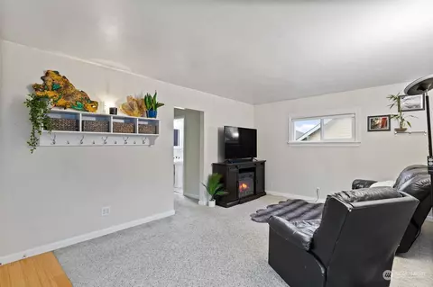 2113 Virginia Ave, Everett, WA 98201 photo 5