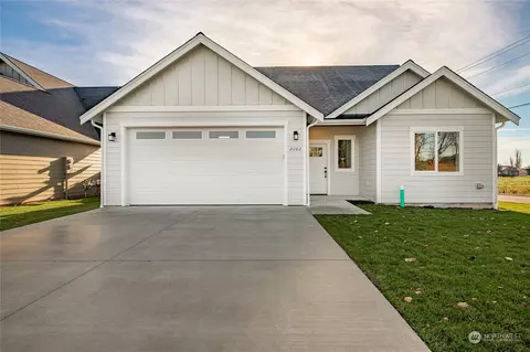 2102 Lagerwey Cir, Lynden, WA 98264