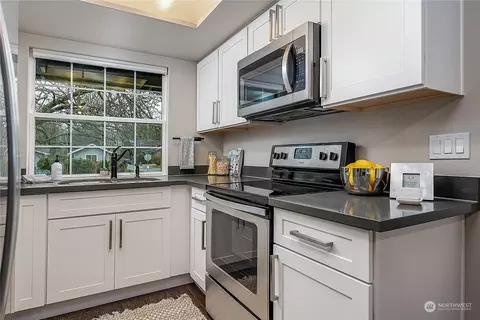 801 216th St SW, Bothell, WA 98021 photo 9