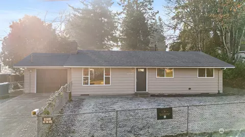 12107 SE 274th St, Kent, WA 98030