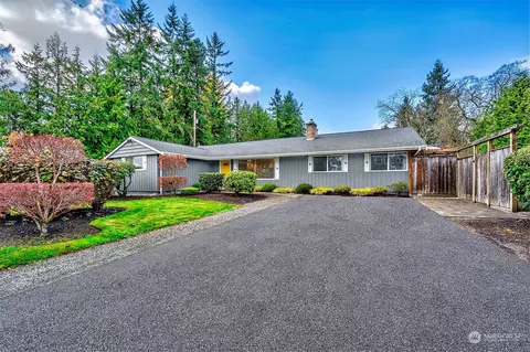 18507 89th Ave NE, Bothell, WA 98011