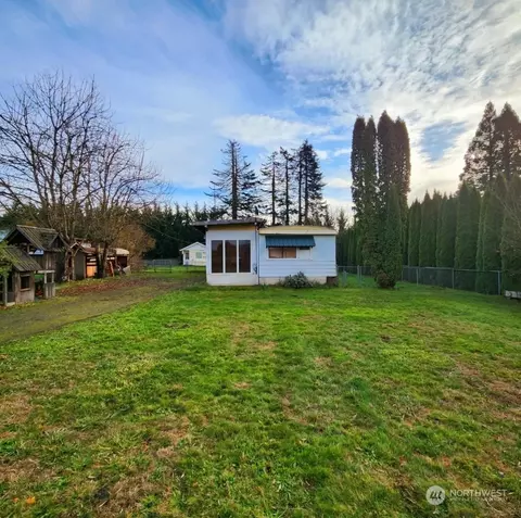 117 Isbell Rd, Mossyrock, WA 98564