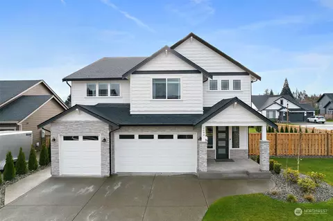 2690 Wyrick Ct, Enumclaw, WA 98022