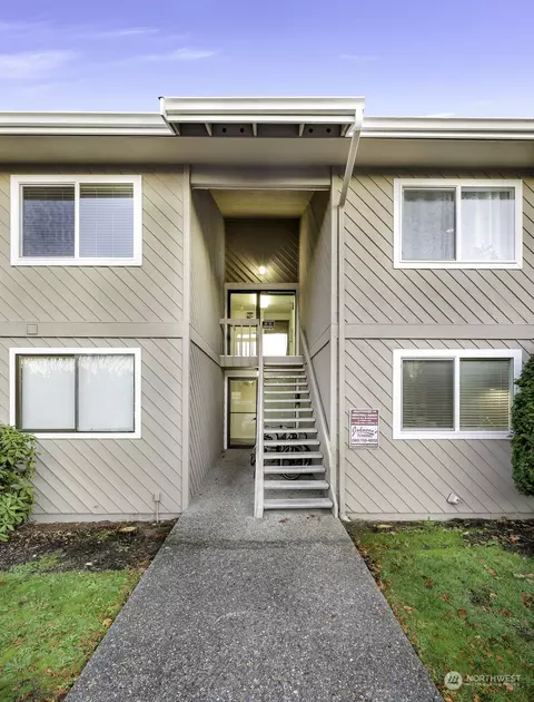 1251 Nevada St #16, Bellingham, WA 98229