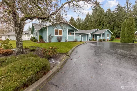 9100 Comfort Ln NW, Bremerton, WA 98311
