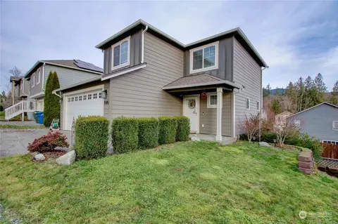 1599 W Gateway Heights Loop, Sedro Woolley, WA 98284