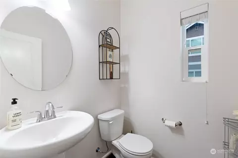3001 35th St, Everett, WA 98201 photo 5