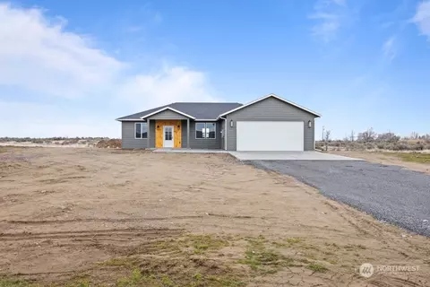 2031 Rd 20 NE, Soap Lake, WA 98851