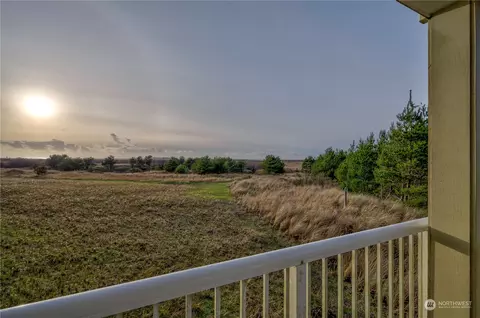 501 Shoreview Dr #109, Long Beach, WA 98631