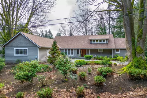 9123 196th St SW, Edmonds, WA 98026