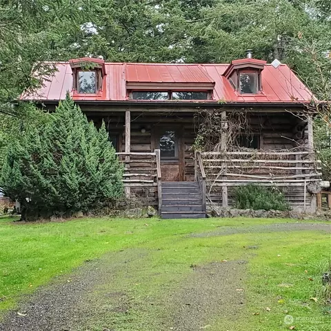 707 Pineridge Dr, Olga, WA 98279