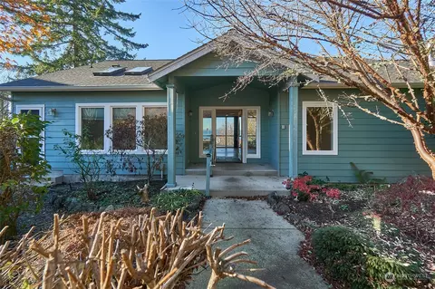 37730 Olympic View Rd NE, Hansville, WA 98340