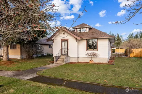409 Louviers Ave, Dupont, WA 98327