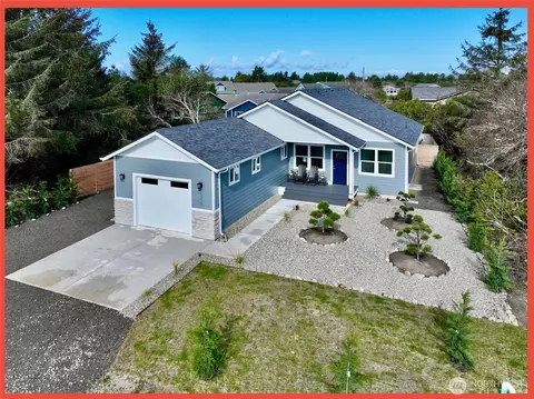 256 S Wynoochee Dr SW, Ocean Shores, WA 98569