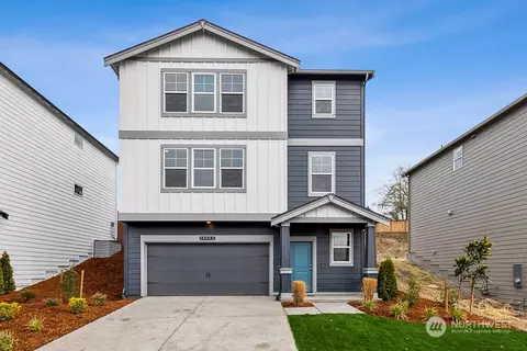 1676 NE Halden Glen Dr #22, Poulsbo, WA 98370