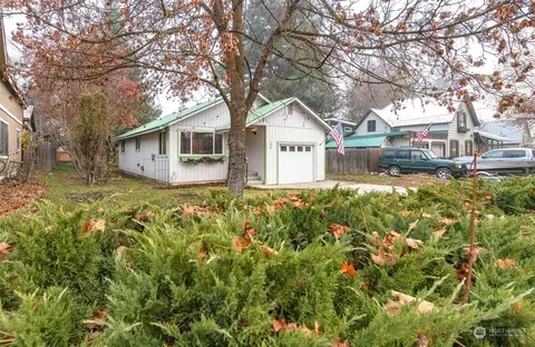 156 Prospect St, Leavenworth, WA 98826