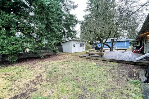 Exterior - 8618 4th Pl SE, Everett, WA 98208 photo 7 of 7