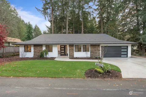 4810 95th Ave W, University Place, WA 98467