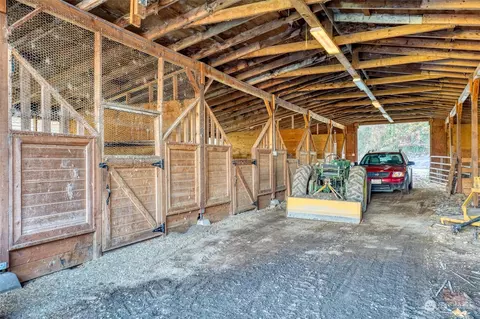 19320 Orting Kapowsin Hwy E, Orting, WA 98360 photo 30