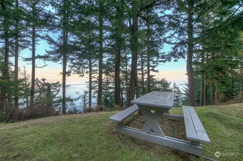 894 Day Lake Rd, Orcas Island, WA 98245