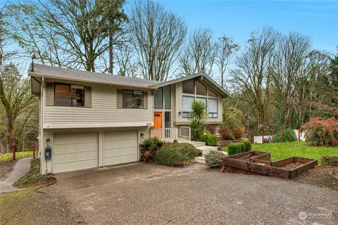 28946 12th Ave S, Federal Way, WA 98003