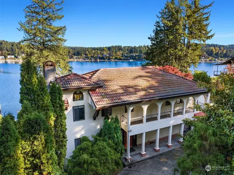 2117 50th Ave NW, Gig Harbor, WA 98335