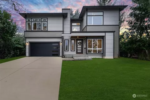 22004 Brier Rd, Brier, WA 98036