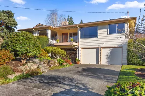 1133 8th Ave S, Edmonds, WA 98020