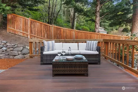 Exterior - 21109 Shell Valley Rd, Edmonds, WA 98026 photo 3 of 12