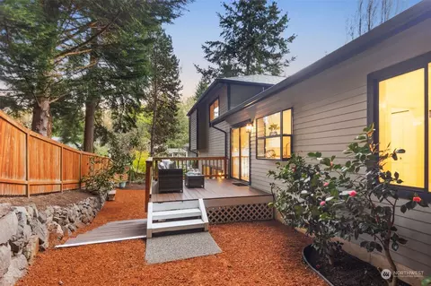 Exterior - 21109 Shell Valley Rd, Edmonds, WA 98026 photo 5 of 12