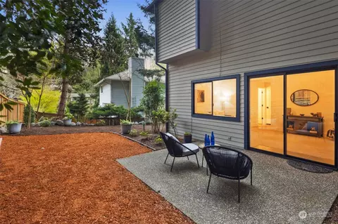 Exterior - 21109 Shell Valley Rd, Edmonds, WA 98026 photo 7 of 12