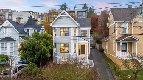 2014 14th Ave W, Seattle, WA 98119
