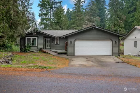 19002 68th St E, Bonney Lake, WA 98391