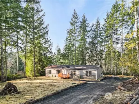 670 E Wilson Way, Grapeview, WA 98546 photo 4
