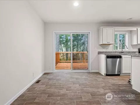 670 E Wilson Way, Grapeview, WA 98546 photo 12