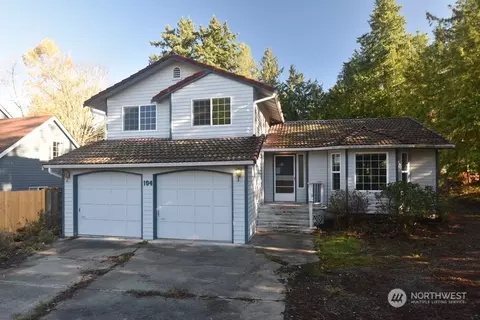 104 N 39th Pl, Mount Vernon, WA 98273