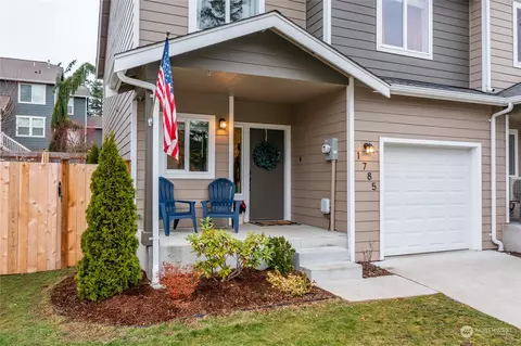 1785 SW Cooper, Oak Harbor, WA 98277