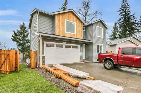 912 Cody St SE #84, Rainier, WA 98576