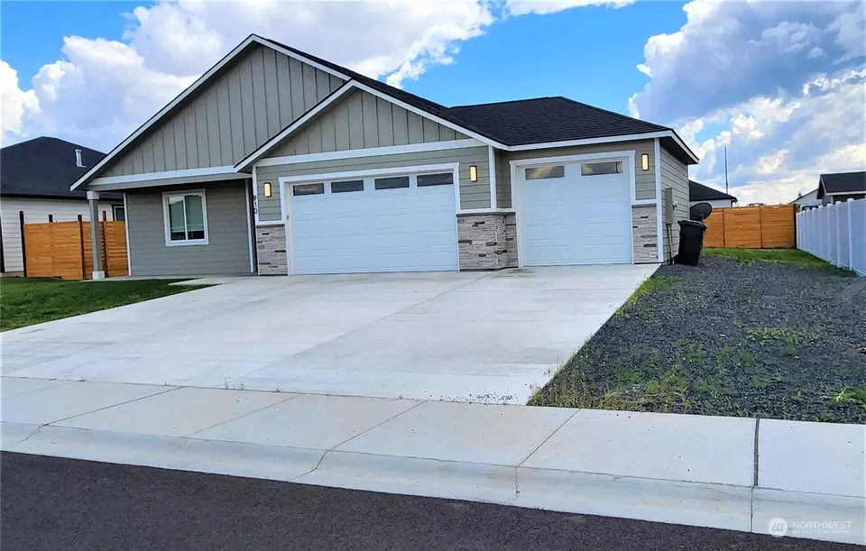 910 NE 6th Ave, Ephrata, WA 98823 25 Photos Movoto