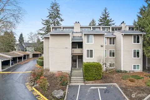 19853 25th Ave NE #217, Shoreline, WA 98155