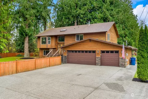 18030 40th Ave NW, Stanwood, WA 98292