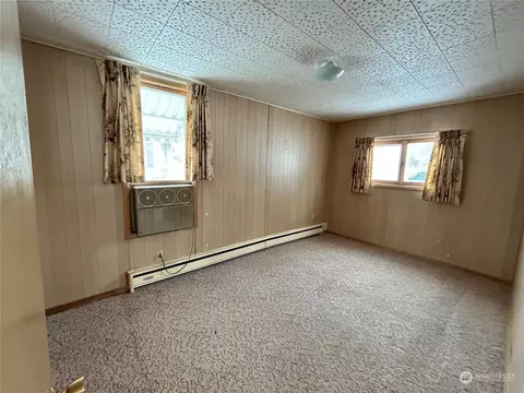 216 E 3rd St, Lind, WA 99341 photo 6