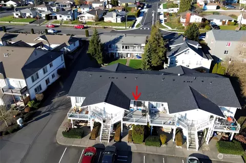 725 Judson St #202, Lynden, WA 98264