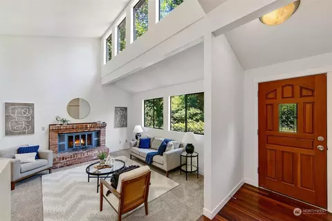 21822 4th Ave SE, Bothell, WA 98021
