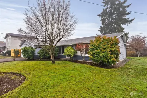 2520 Sharon St, Centralia, WA 98531