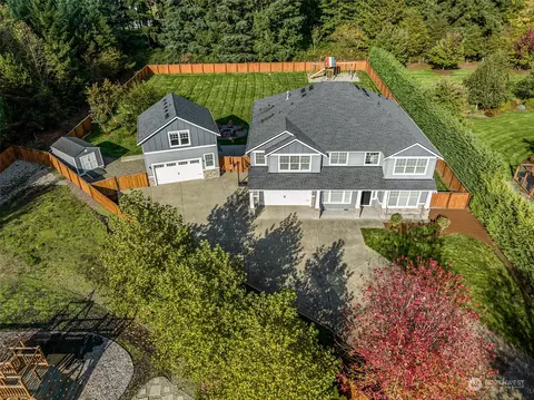 1320 213th Ave E, Lake Tapps, WA 98391
